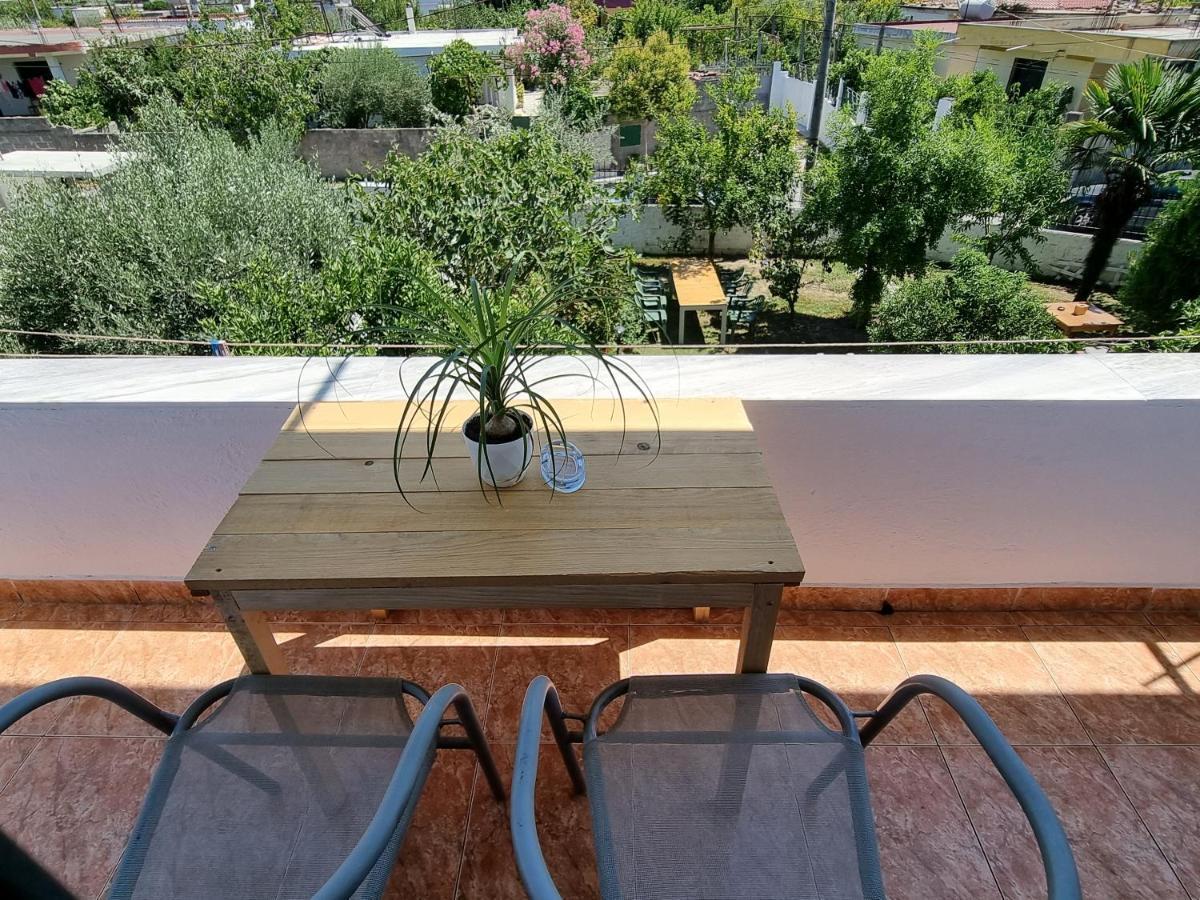 Guest House Vila Elezi Durrës Zewnętrze zdjęcie