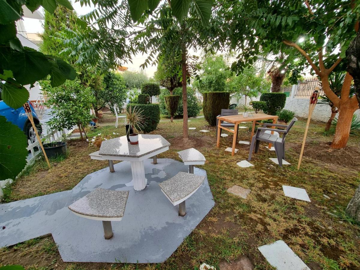 Guest House Vila Elezi Durrës Zewnętrze zdjęcie
